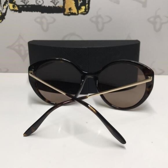 ✨ New Authentic Prada SPR 18X 2AU-4P0 Women’s Sunglasses – Havana with Silver Mi - Picture 5 of 14
